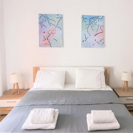Beachfront Deluxe Apt. Pefkochori Dış mekan fotoğraf